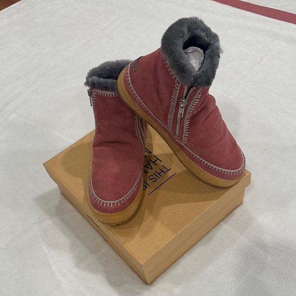 laidbaclondon Shoes - Stylish Gray and Pink Kids Boots